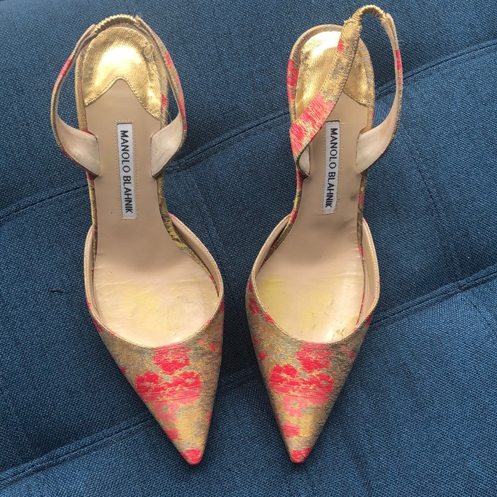 Manolo Blahnik Carolyne 70 Brocade Heels!